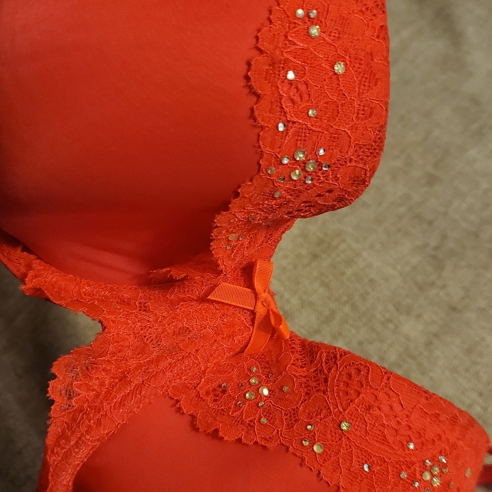 Victoria's Secret 36 DD Dream Angels Demi Bra